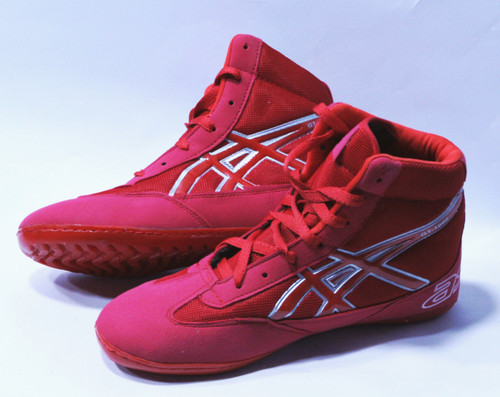 کفش کشتی ساقدار